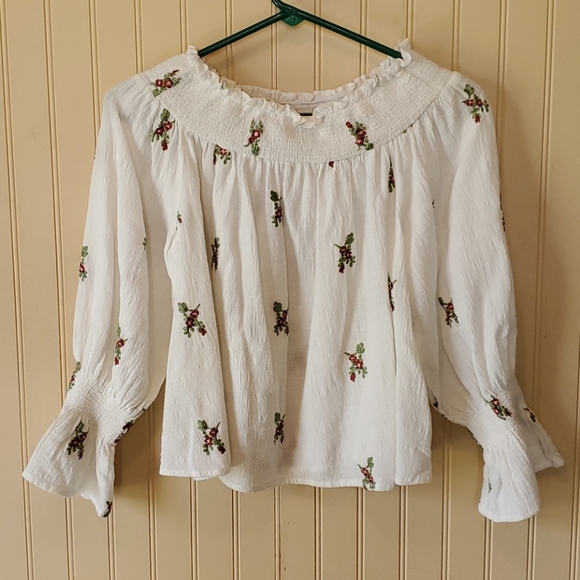 Altar'd State Tops - Altar'd State blouse size small bell sleeves boho